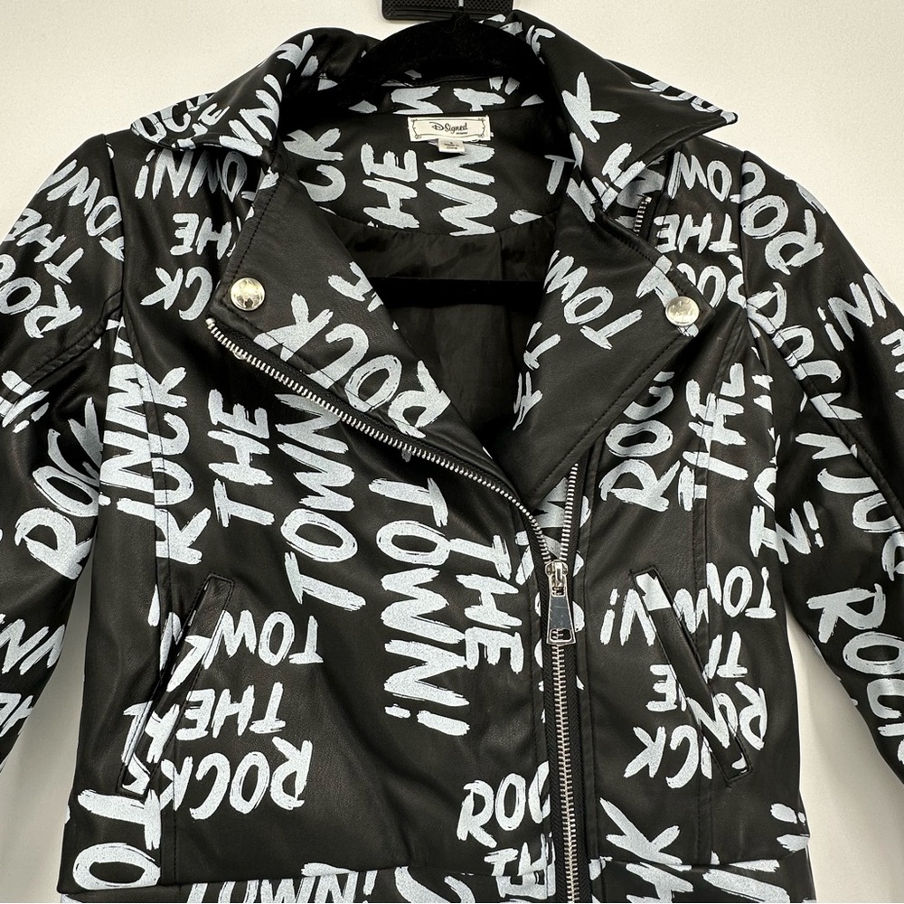 D-Signed Descendants Moro Jacket Vegan Leather  Size Small I0015